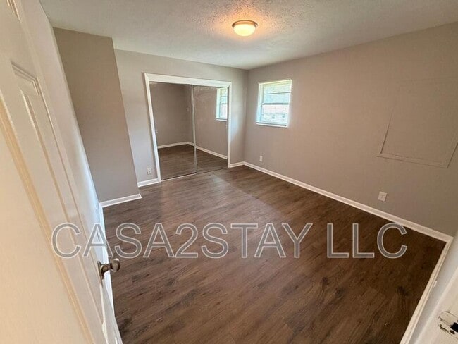 Building Photo - 5107 Malibu Ct