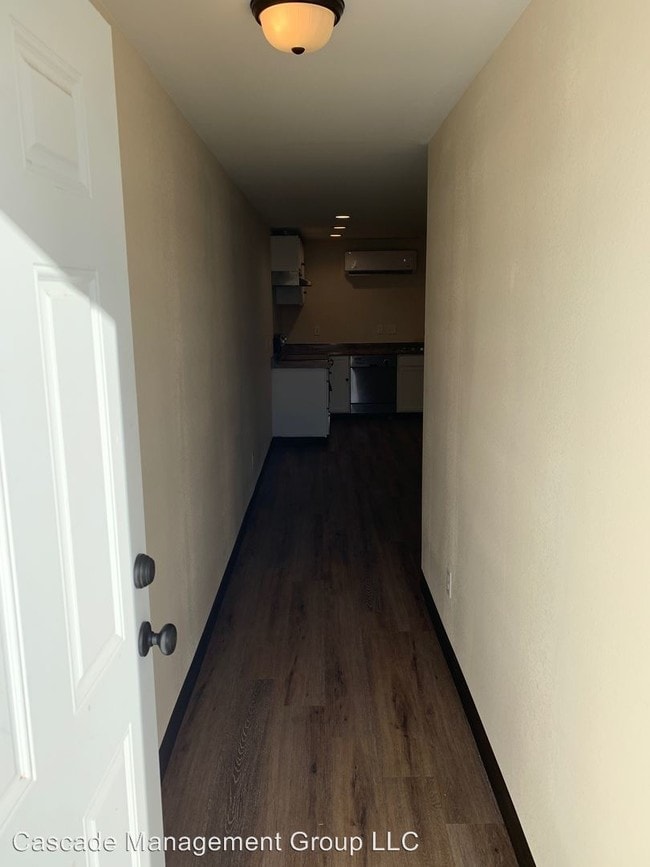 127 Whitman St S, Monmouth, OR 97361 Condo for Rent in Monmouth, OR