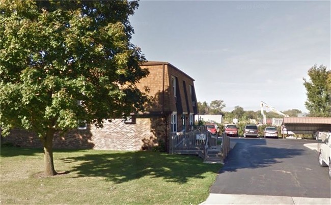 Building Photo - 217 Walnut Grove Dr