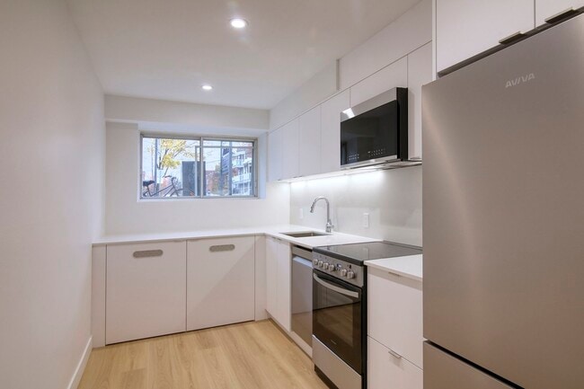 Photo du bâtiment - 760 Av. Galt