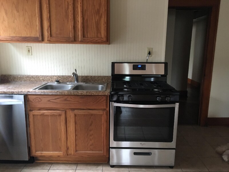 Foto del edificio - 911 W South St