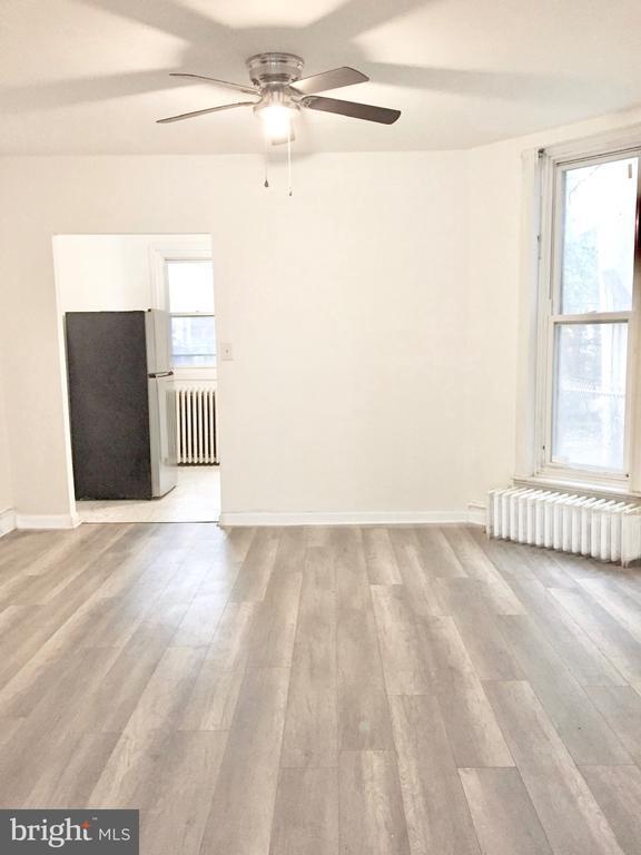 Foto del edificio - 125 N Ruby St