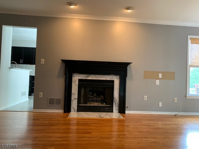Building Photo - 24 Flemming Dr