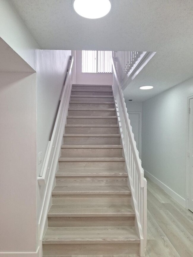 Building Photo - 9561 NW 18th Ct
