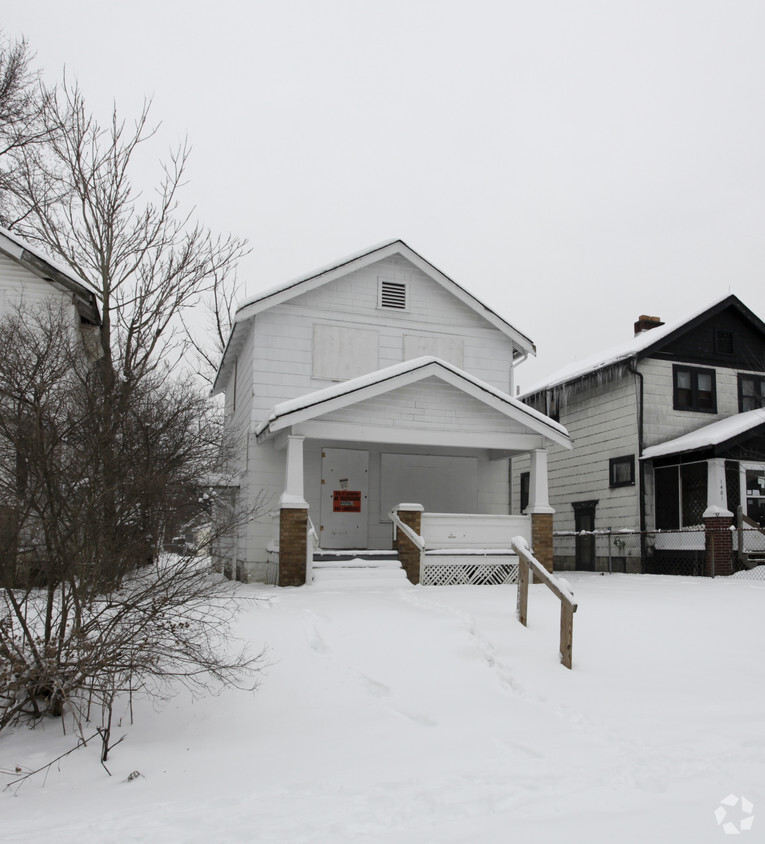 Building Photo - 1485 Briarwood Ave