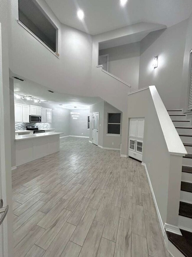 Building Photo - 3204 Black Oak Ln