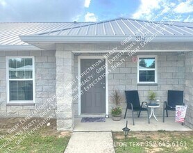 Building Photo - 10542 SE 67 Ct