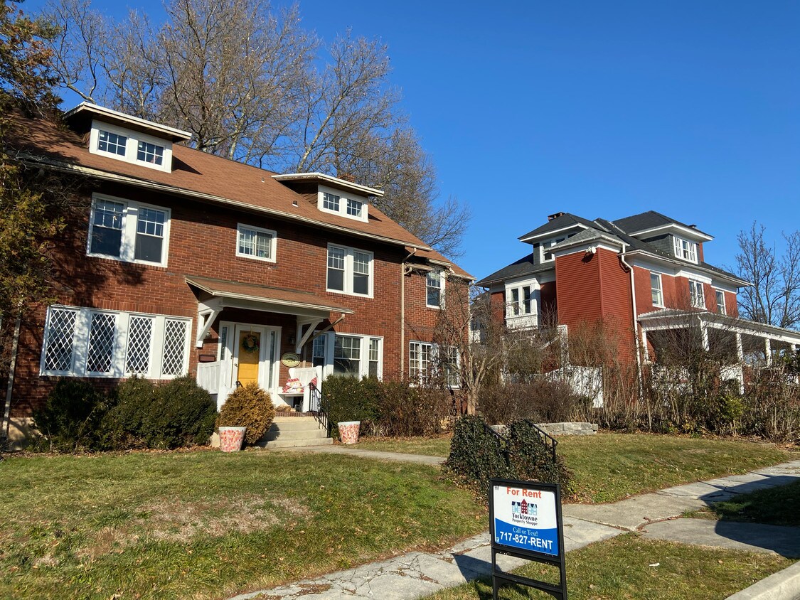 Primary Photo - 259 W Springettsbury Ave