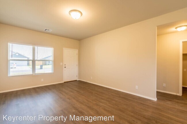 Foto del edificio - 3 br, 2 bath House - 7521 E 157th Pl S