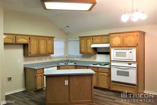 Foto del edificio - 1558 Aberdeen Dr