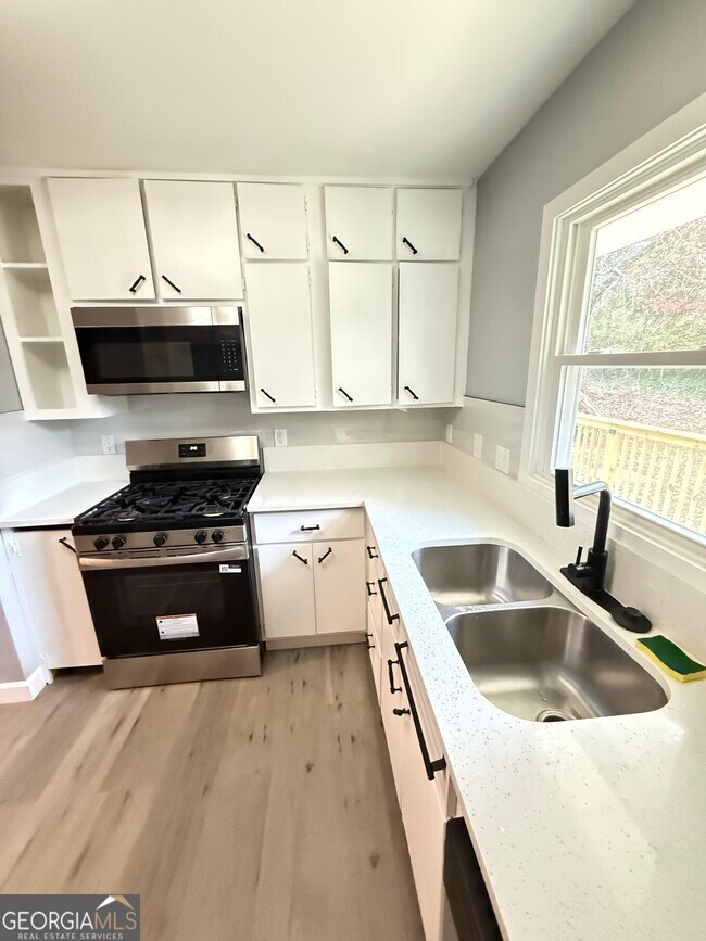 Foto del edificio - 2242 Chamois Ct