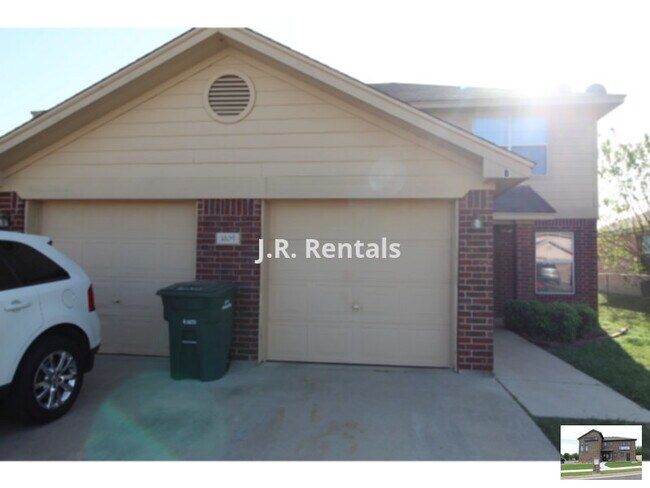 Building Photo - 3105-A Yaupon Road, Copperas Cove TX, 76522