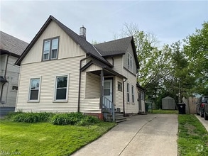 Building Photo - 3217 Searsdale Ave