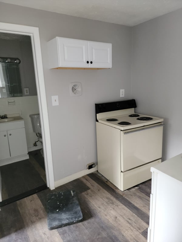 Photo - 13430 Euclid Ave Apartment