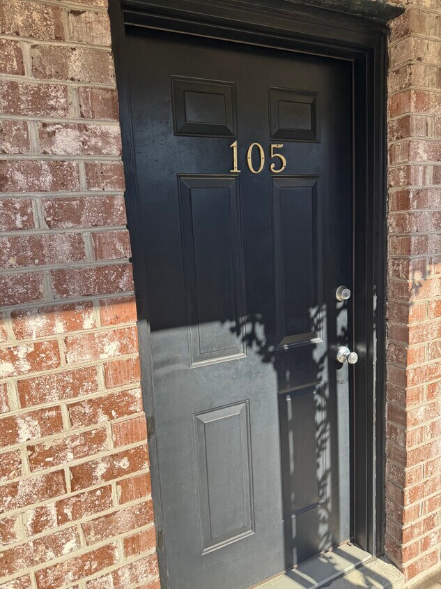 Foto principal - 867 Colony Dr