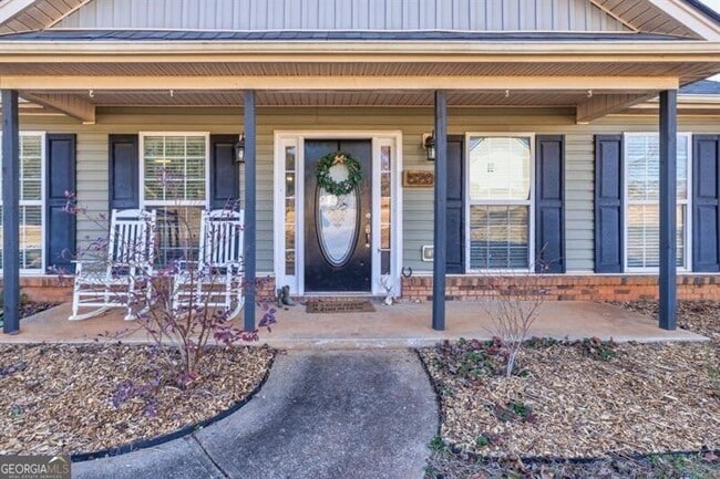 Photo - 520 Bryson Trail House