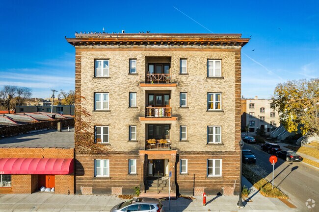 Entrance - 341-343 E 19th St