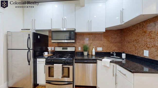 Photo - 69 Babcock St Apartment