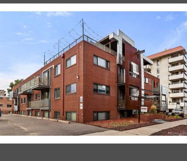 Building Photo - 75 N Emerson St