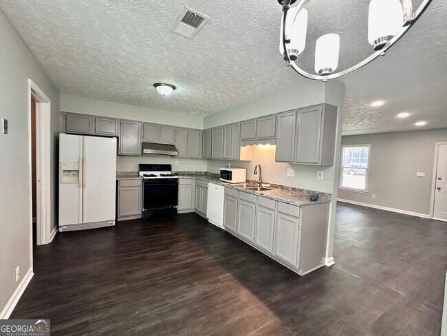 Foto del edificio - 292 Timber Creek Ln SW