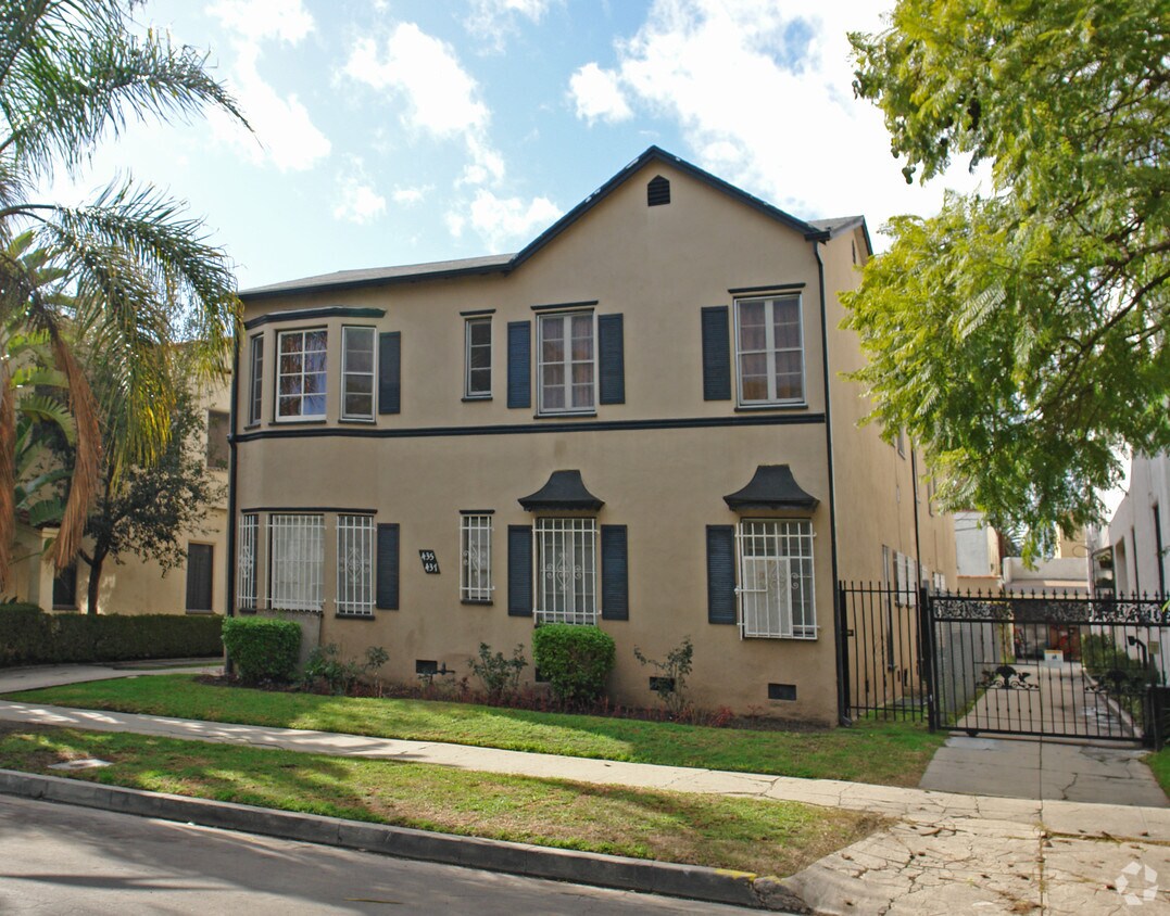 Building Photo - 435 N Genesee Ave