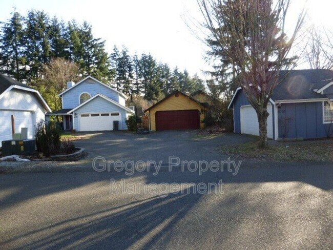 Building Photo - 18307 NE 92nd Ct