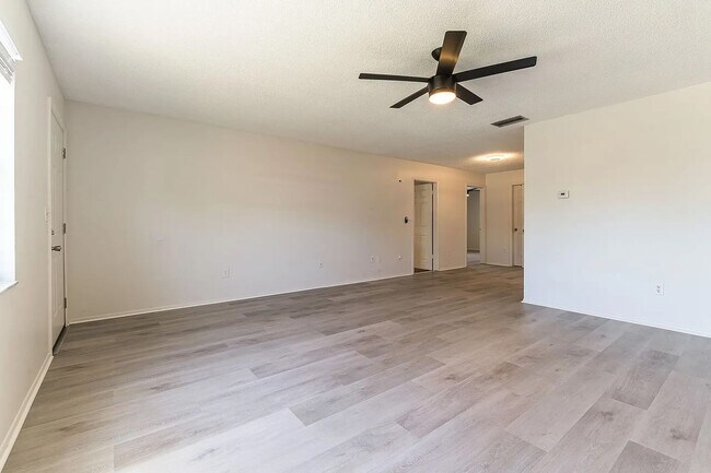 Foto del edificio - Pet Friendly - Sarasota 3 Bedroom Home