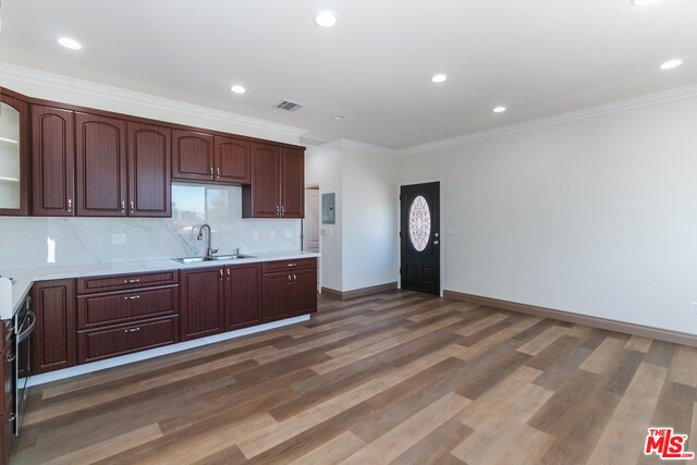 Foto del edificio - 13922 Runnymede St