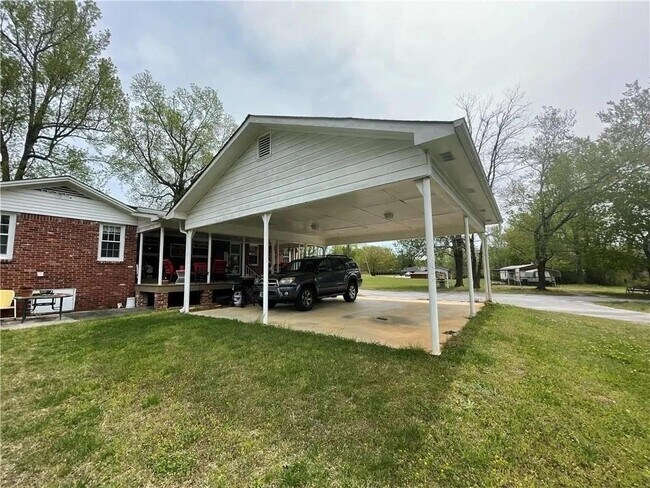 Foto del edificio - 3633 Loganville Hwy SW