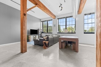 Building Photo - 944 Dorchester Ave