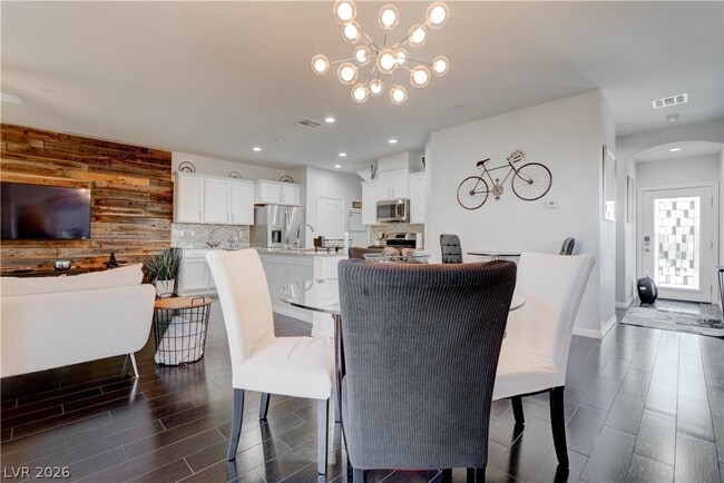 Building Photo - 48 Jasmine Point St