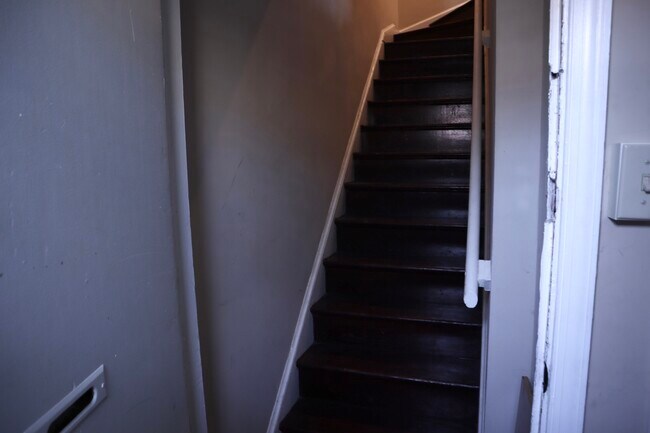 Foto del edificio - 836 19th St NE