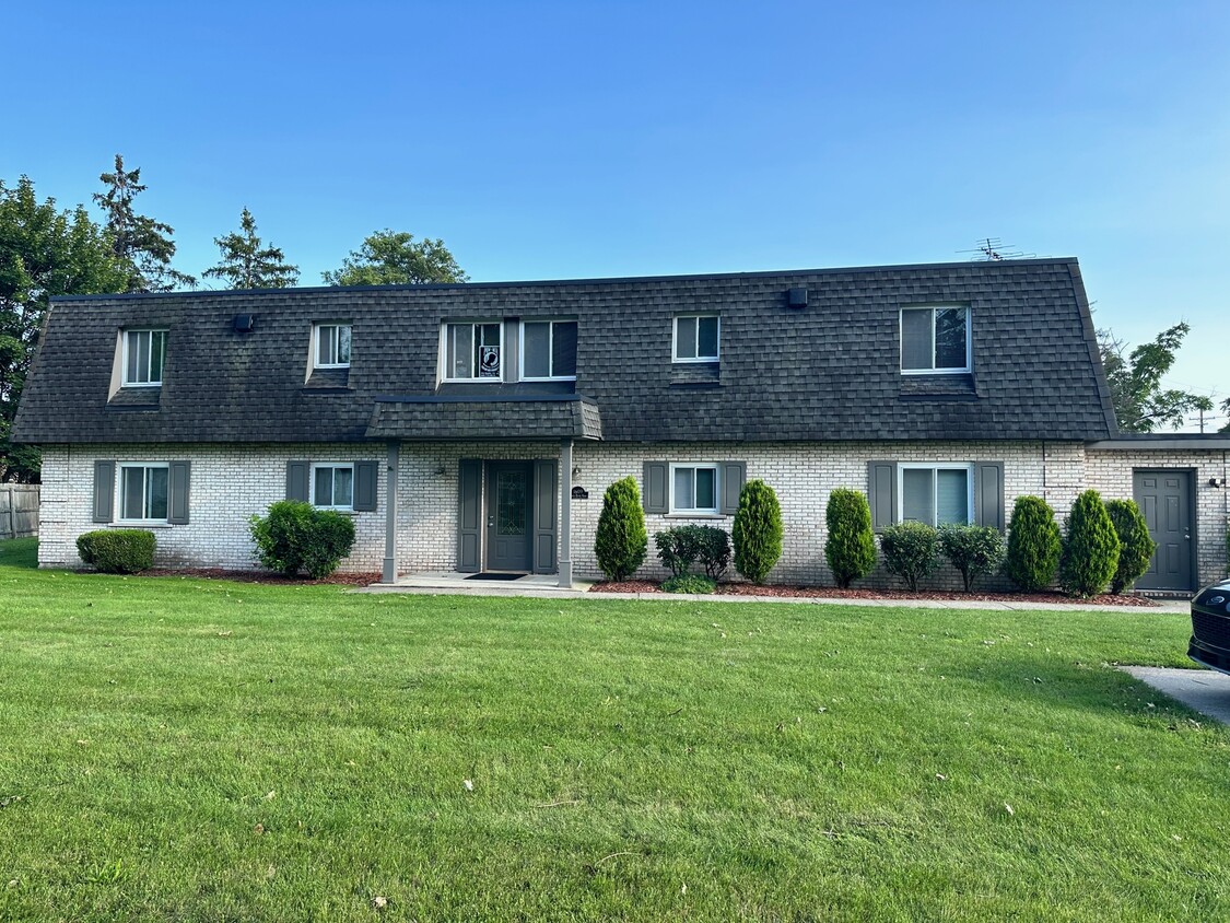 Foto principal - 1609 River Rd
