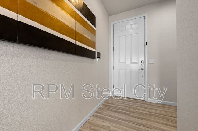 Building Photo - 1905 Manassa St