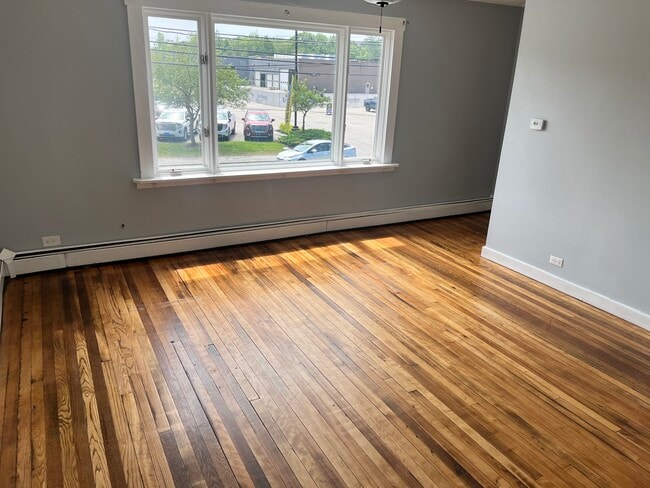 Living room - 176 Pleasant St
