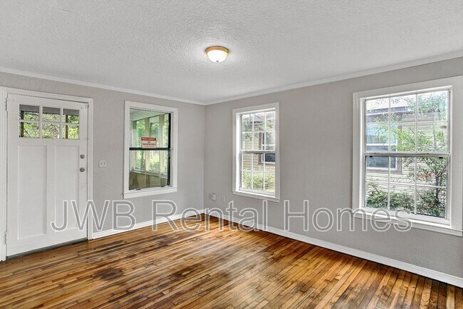 Foto del edificio - 3803 Gladys St