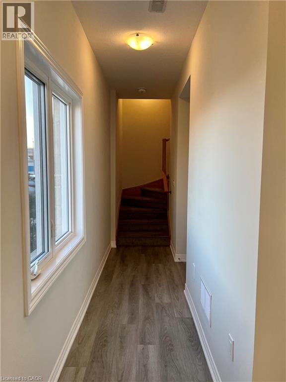 Photo du bâtiment - 40 Zinfandel Dr