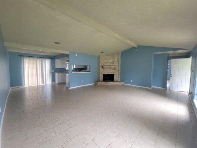 Building Photo - 8714 Valley Song Dr