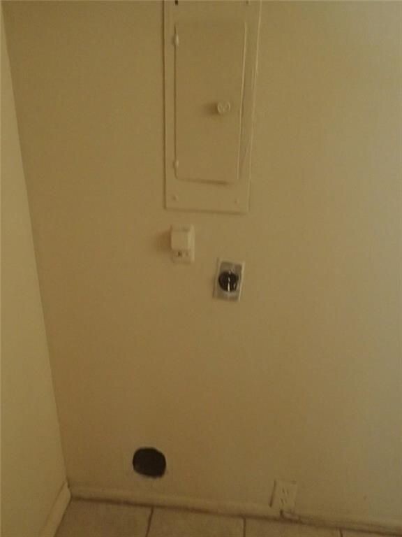 Foto del edificio - COMPETITIVELY PRICED NORTHEAST HOME