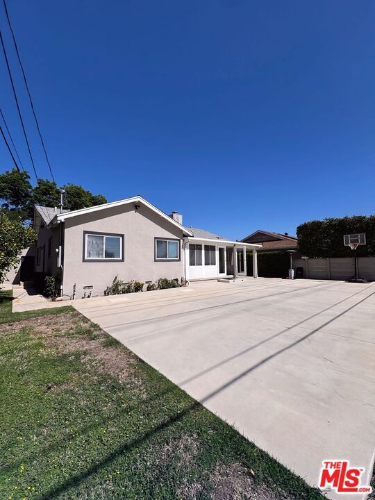 Building Photo - 16270 Kalisher St