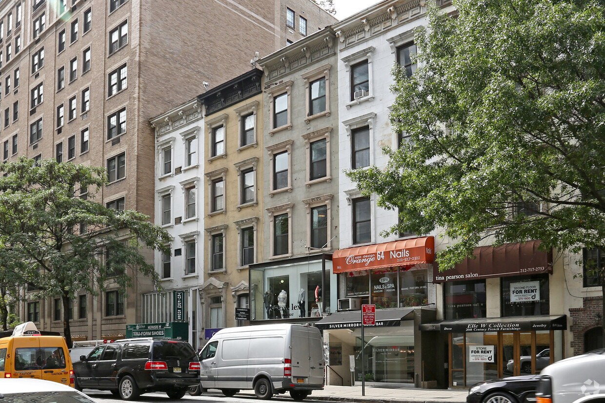 Foto del edificio - 860 Lexington Ave