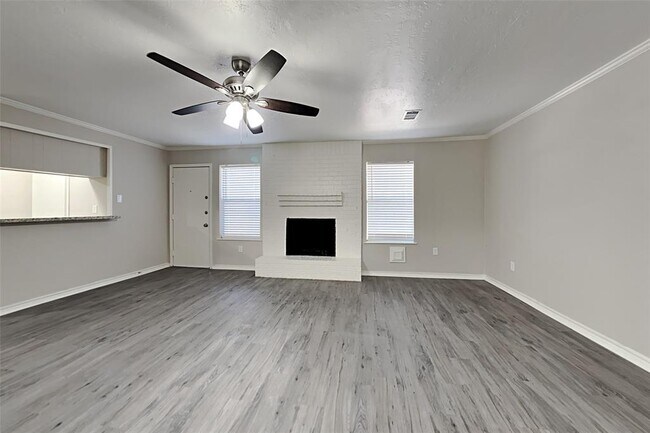 Building Photo - 503 Asheboro Dr