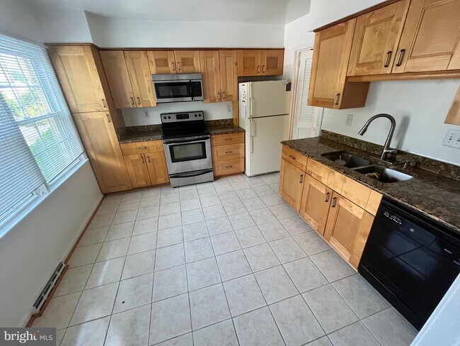 Foto del edificio - 3056 Covington St