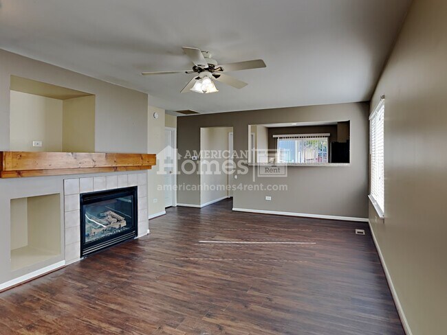 Building Photo - 2462 Mayfield Court