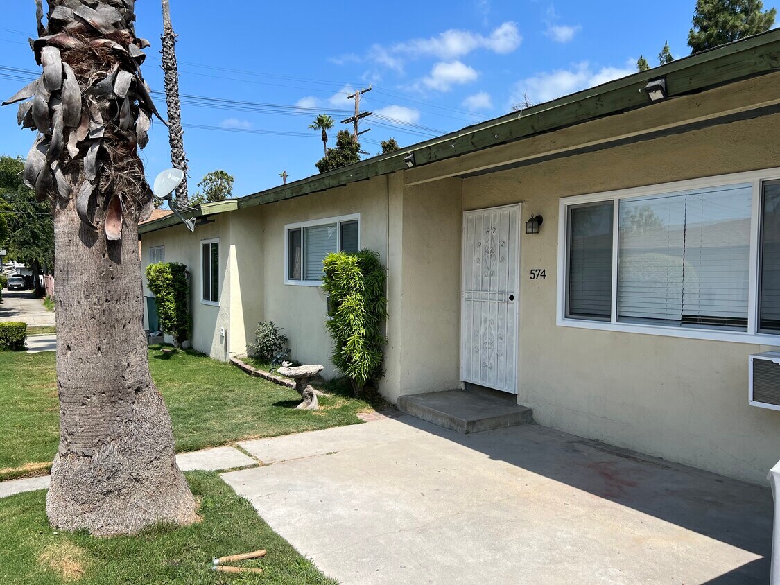 Front of Unit - 574 N Wilson Ave