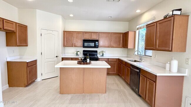 Foto del edificio - 9035 W Bluefield Ave