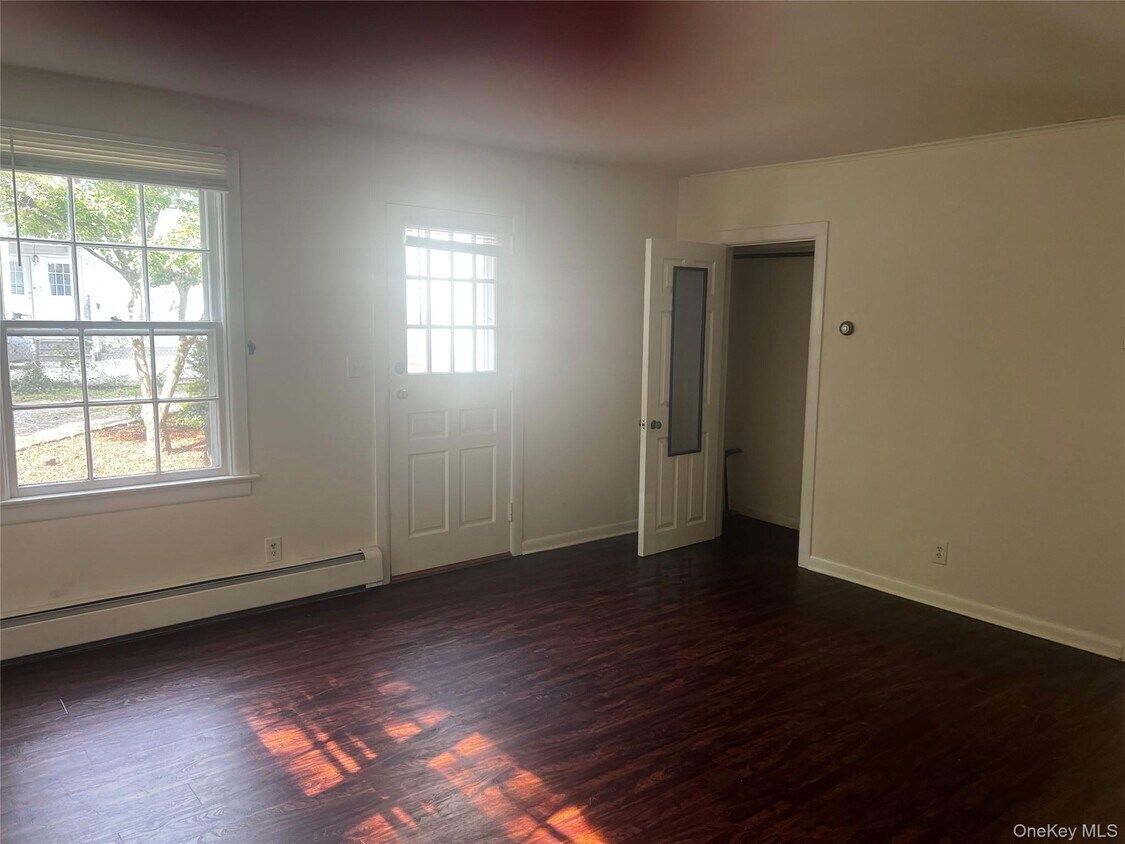 Foto del edificio - 14 Oyster Bay Road