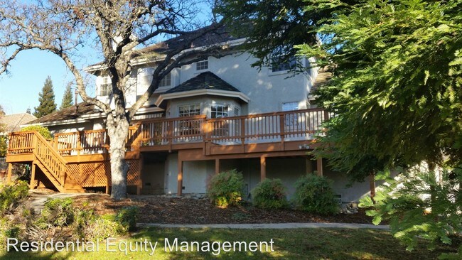 Building Photo - 4 br, 3 bath House - 2520 Belmont Way