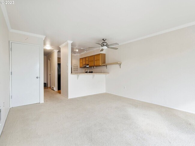 Foto del edificio - Lair Hill Heights Condominiums