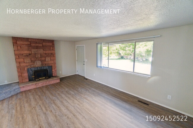 Building Photo - 11906 E 10th Ave